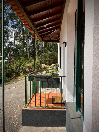 Others 2, Habitacion santo antonio, Funchal