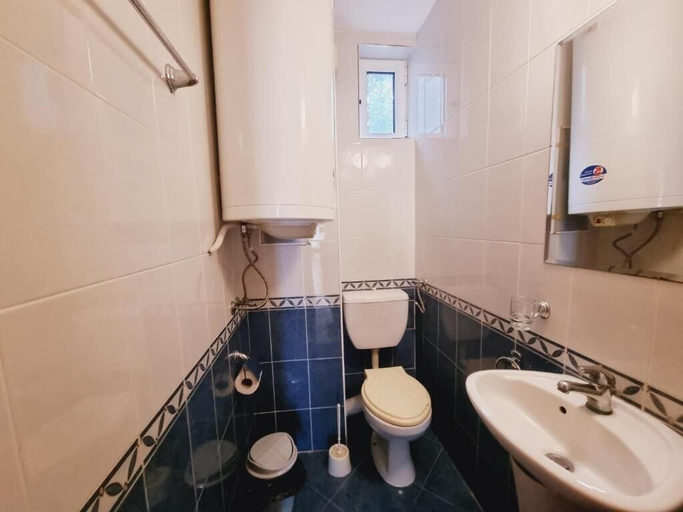 Bathroom, Breeze Apartments, Nesebar