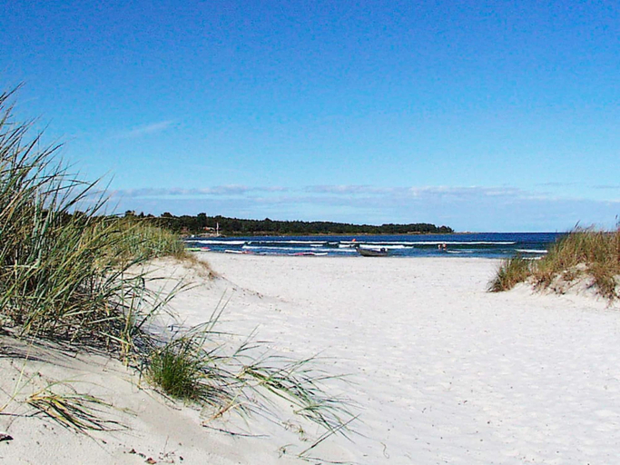 Others 3, 4 Person Holiday Home in Nexo, Bornholm