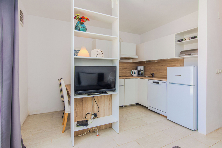 Others 4, Holiday home Korbar, Vir