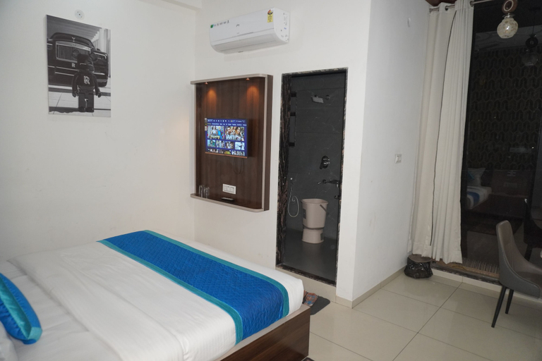 Bedroom 9