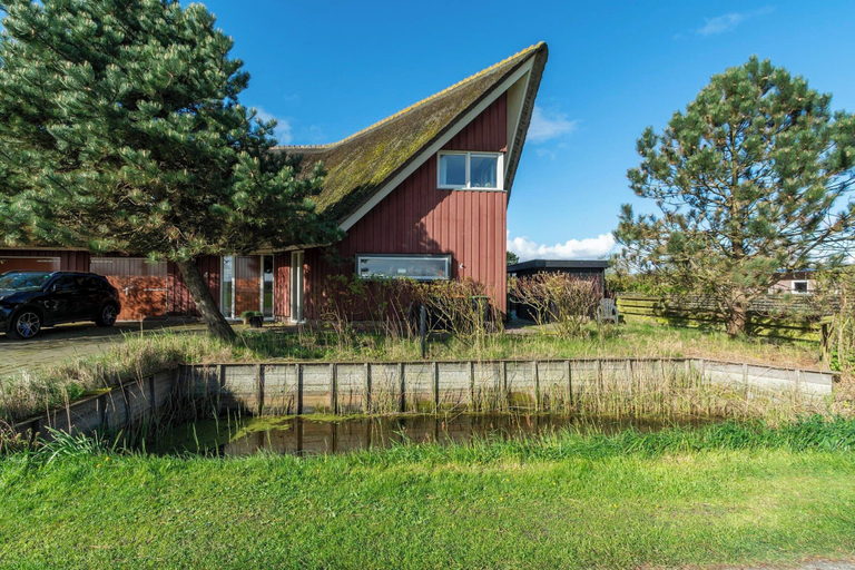 Exterior 3, Beach Side Villa, Zijpe