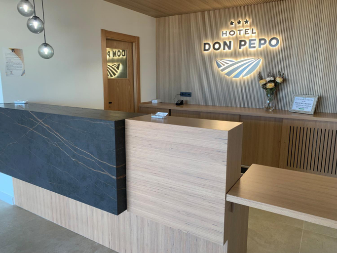 Public Area 3, Hotel Don Pepo, Badajoz