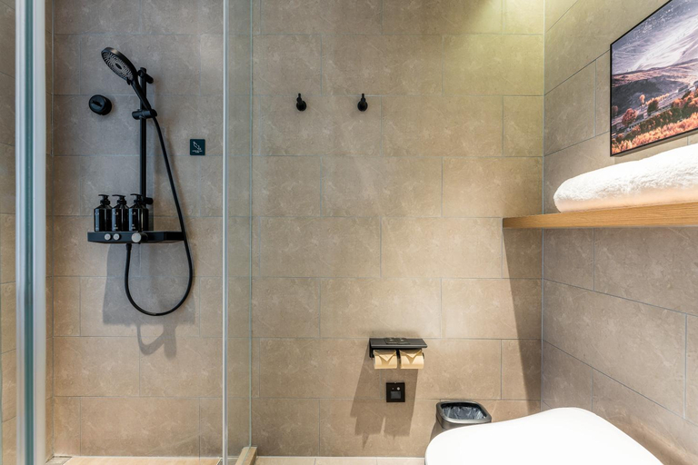 Bathroom 4, Atour Hotel Beijing South Station You'anmen Bridge, Beijing
