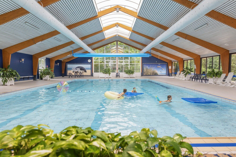 Pool, Holiday Home St. Maartenszee Near Beach, Zijpe