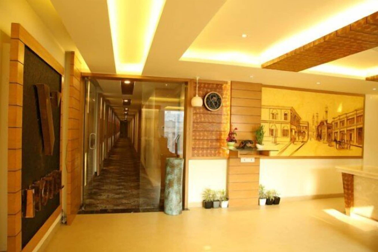 Others 5, V Hotel, Lucknow