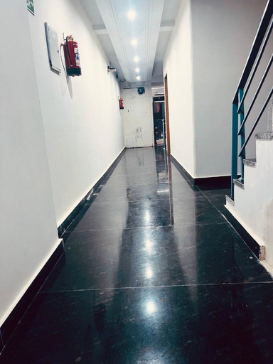 Others 5, Hotel The Rise, Delhi