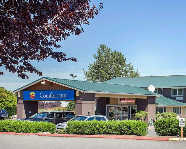 Exterior & Views, Quality Inn Kirkland, King