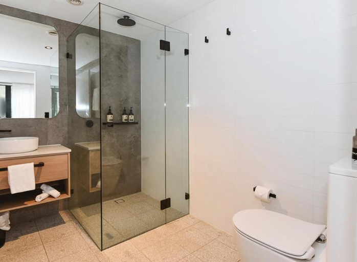 Bathroom 4, Pasadena Sydney, Pittwater