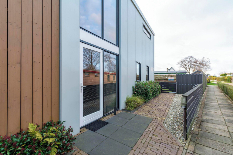 Exterior & Views 2, Villa Near Sint Maartenszee Beach With Jacuzzi, Zijpe