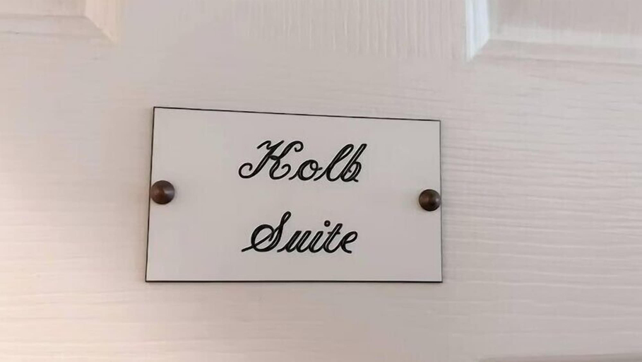 Others 4, The Salado Inn Kolb Suite, Bell