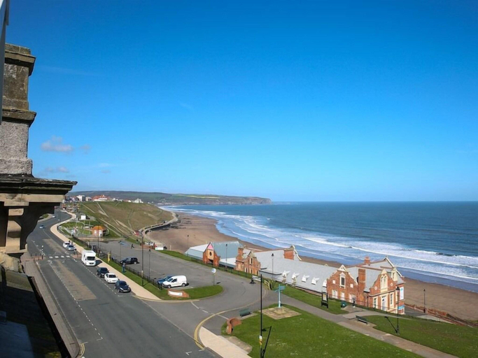 Exterior & Views 2, The Riviera, North Yorkshire