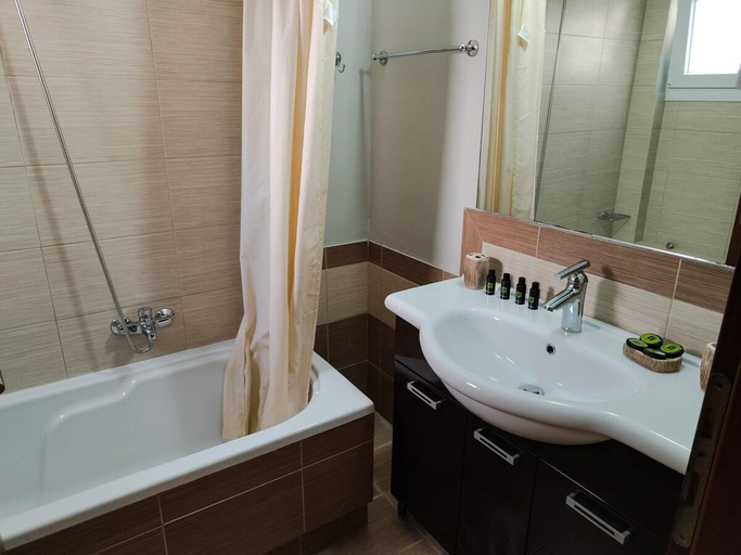 Bathroom 4, Olympia Apartment – Where Convenience Meets Warmth, Ionian Islands