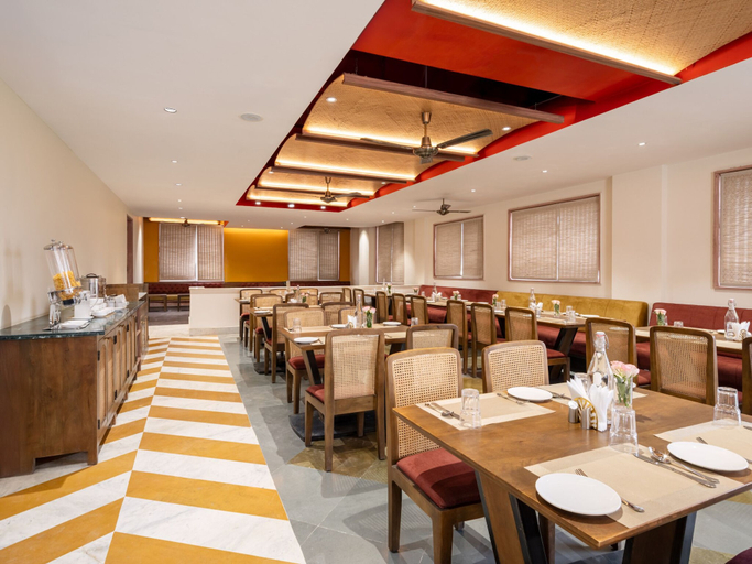 Food & Drinks 4, Raasvan Vrindavan AM Hotel Kollection, Mathura