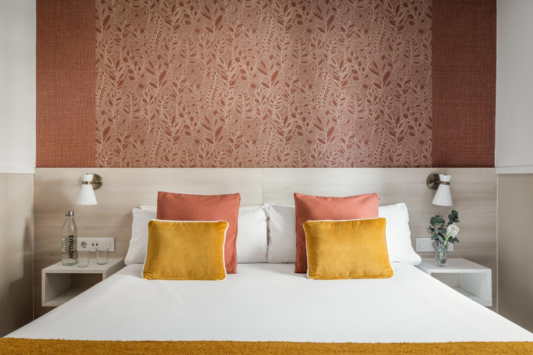 Bedroom 2, House by Pillow, Barcelona