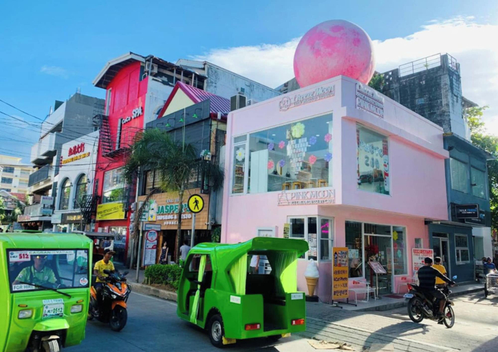 Others 5, Glo's Space Boracay Dmall, Malay
