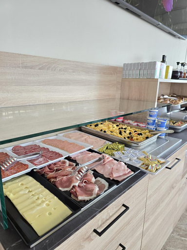 Food & Drinks 5, Helios Beach Hotel, Ravenna