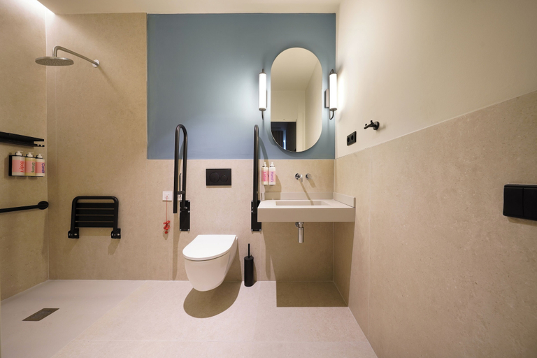 Bathroom 5, Numa Valencia La Xerea, Valencia