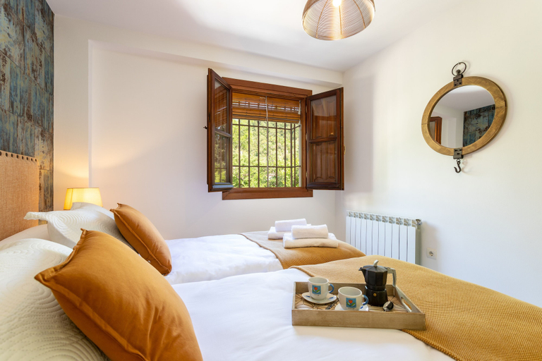 Bedroom 2, Genteel Home Mirador de la Victoria, Granada