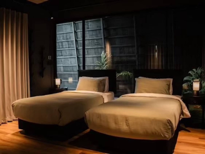 Bedroom 25