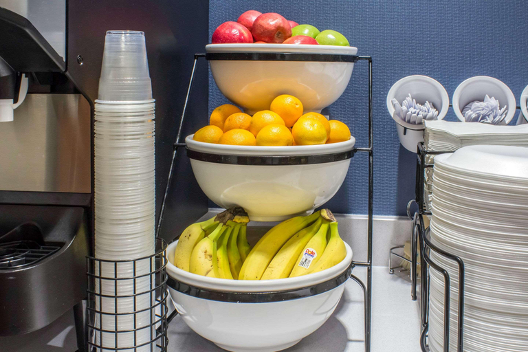 Food & Drinks 4, Econo Lodge Ankeny - Des Moines, Polk