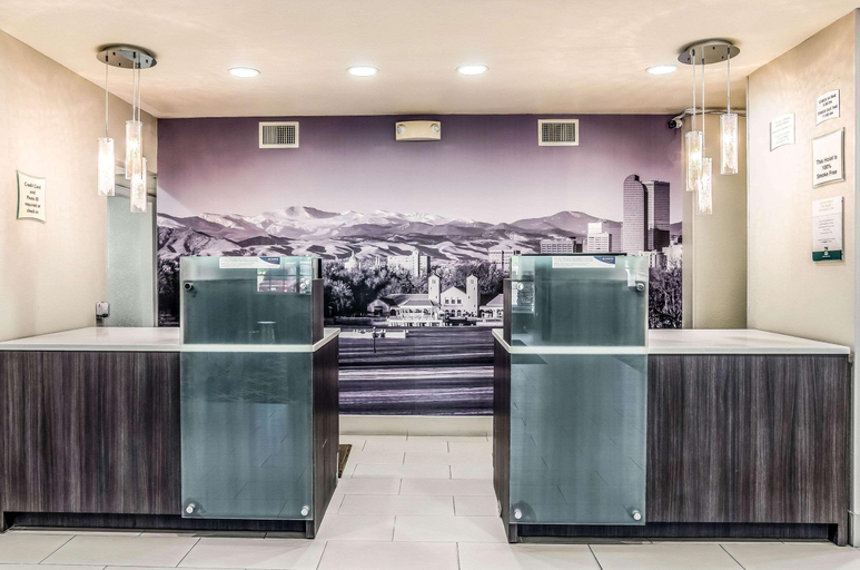 Public Area 2, Quality Inn & Suites Westminster - Broomfield, Jefferson