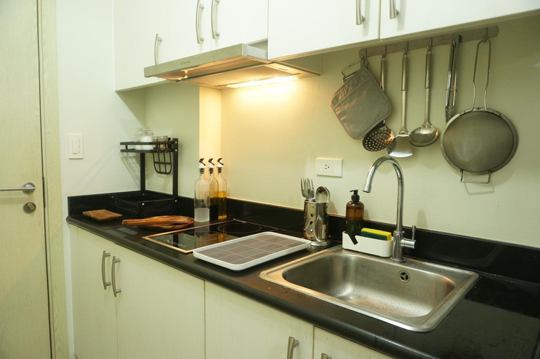 Others 4, Mint Homes in Jazz Residences Tower B, Makati City