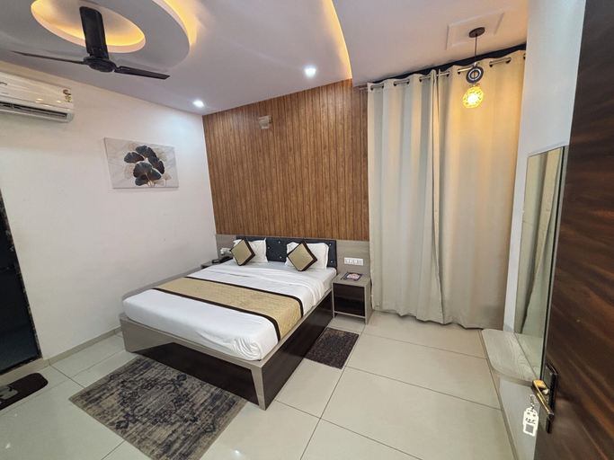 Bedroom 6