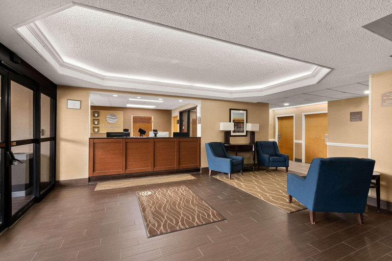 Public Area 2, Comfort Inn Bordentown Area, Burlington