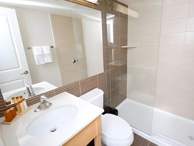Bathroom 4, Ocean Club Hotel, Cape May