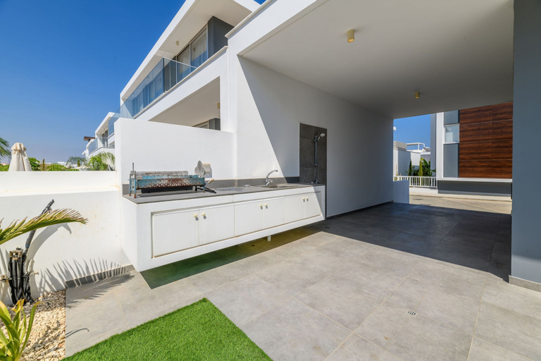 Room 4, Olivine Waves Villa in Protaras