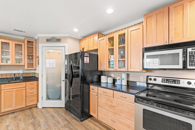 Others 5, Just Beachy 2BR Dog-friendly Townhouse Near Beaches & Attractions!, Bay
