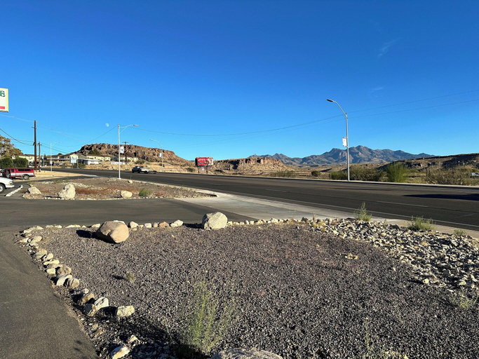 Exterior & Views 5, Ramblin Rose Motel, Mohave