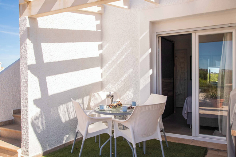 Others 3, Villa Ayora, Alicante