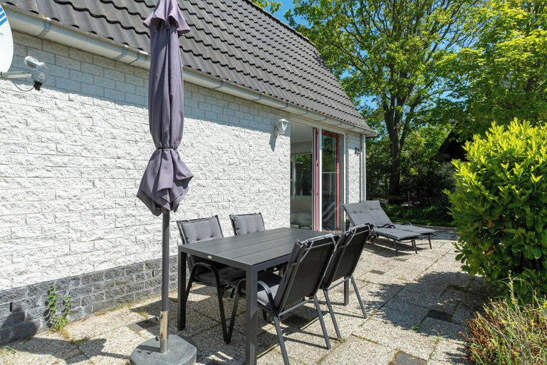 Balcony 4, Holiday Home St. Maartenszee Near Beach, Zijpe