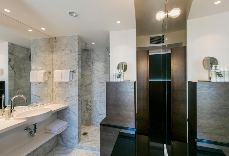 Bathroom 5, ARCOTEL Donauzentrum, Wien