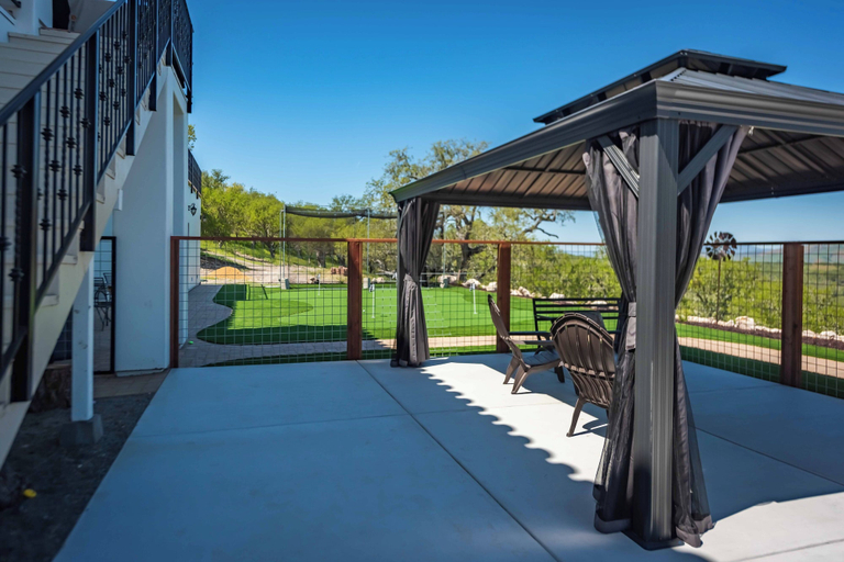 Others 5, Blue Oak Oasis, San Luis Obispo