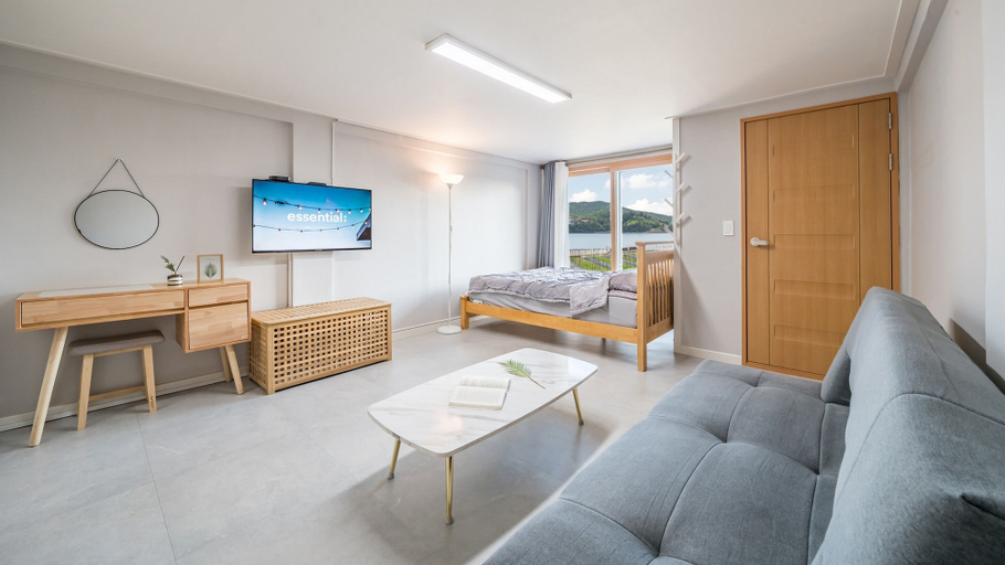 Others 1, Namhae Yujane Pension, Namhae