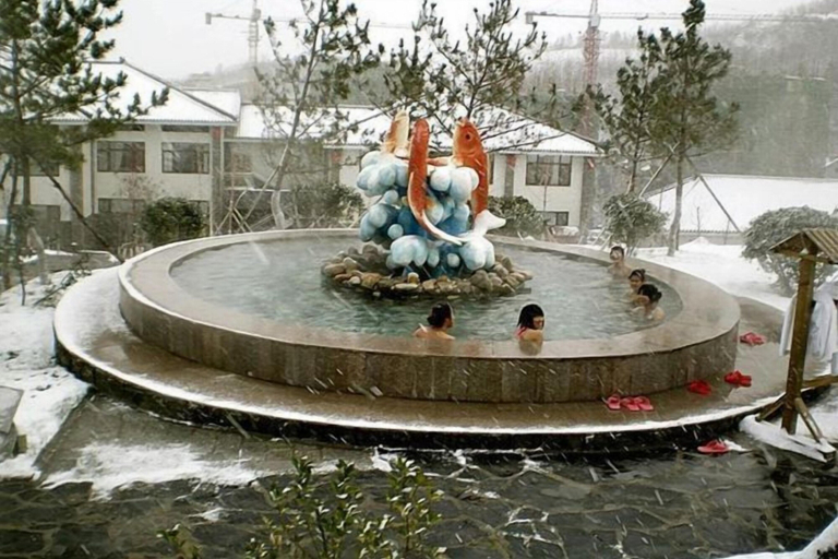Sport & Beauty 5, China Magnetic Mountain Springs Park, Yantai
