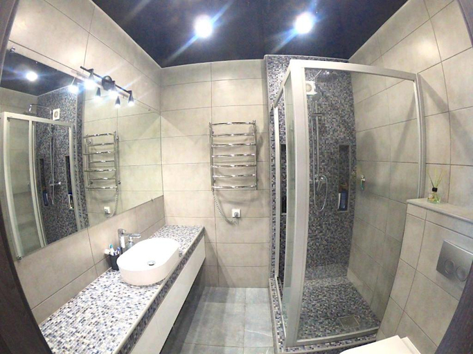 Bathroom, River Park apartments, Dnipropetrovs'ka