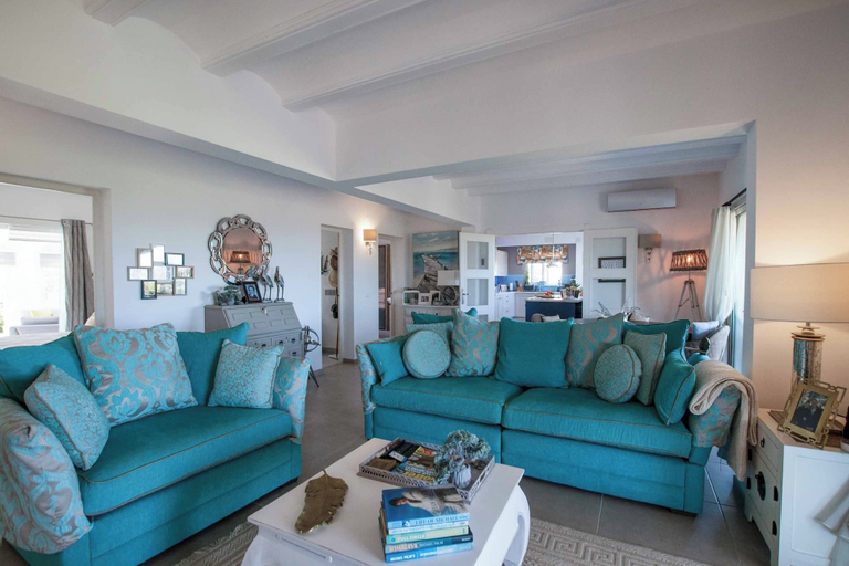 Others 1, Villa Ayora, Alicante