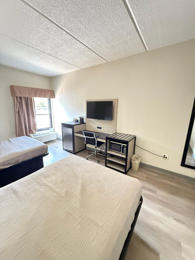 Bedroom 3, Quality Inn & Suites Thomasville-High Point, Davidson