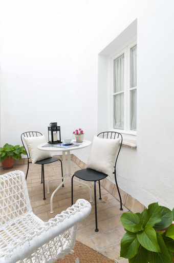 Others 3, Genteel Home Conde de Ibarra, Sevilla