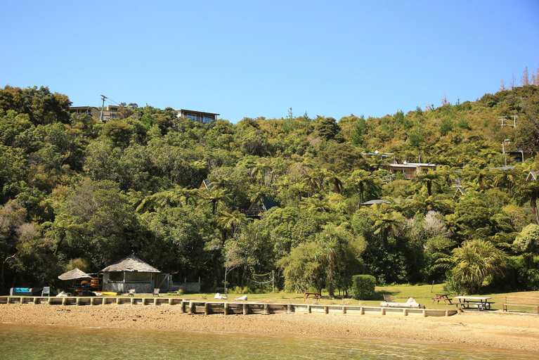 Exterior & Views, Punga Cove Resort, Marlborough