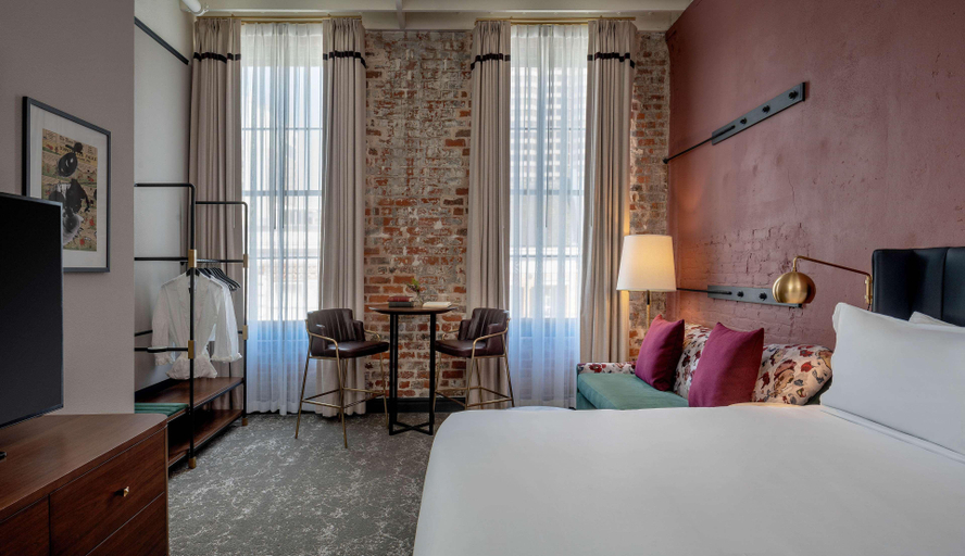 Bathroom 4, The Eliza Jane, Orleans