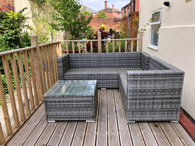 Terrace/patio 4, Beach House Apartment, Sleeps 4 With Patio, Sefton