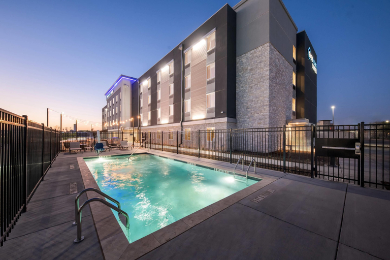 Sport & Beauty 3, Everhome Suites Waco by Choice Hotels, McLennan