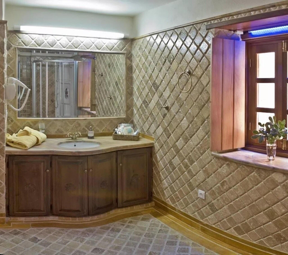 Bathroom 3, Ardamis Traditional , Peloponnese