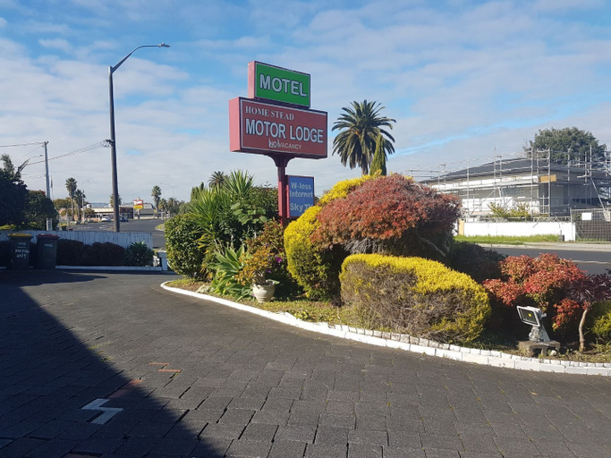 Others 5, Motel Homestead Papakura, Franklin