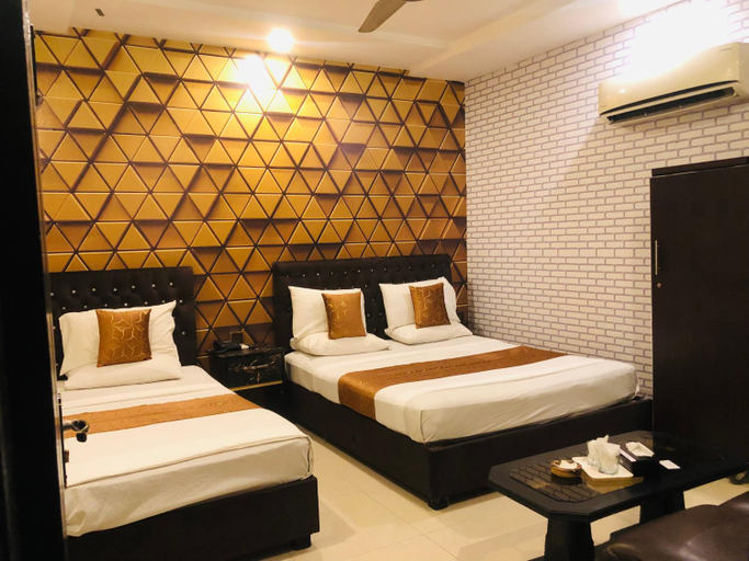 Bedroom 3, Hotel Tulip Inn, Lahore
